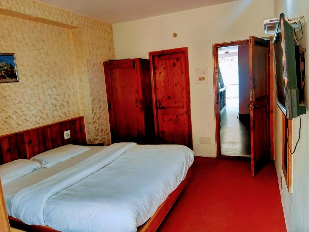 Monalisa Hotel